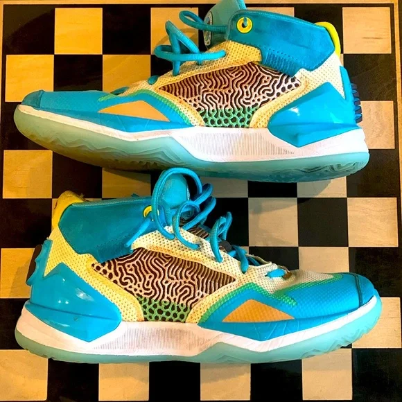 Kawhi 1 Moreno Valley size 6 - Picture 1 of 4